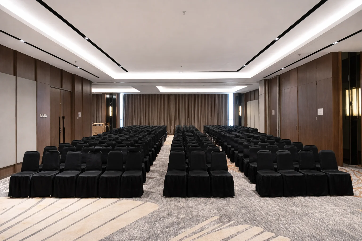 Layout Theatre